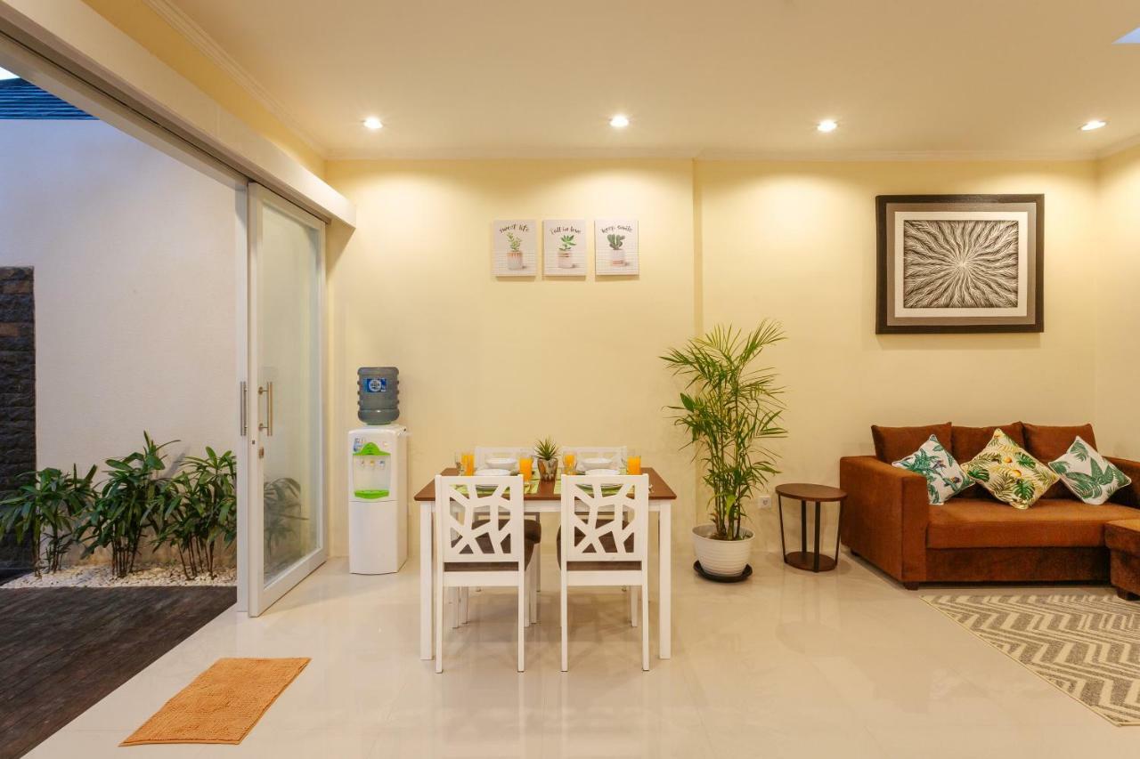 Villa Julie Seminyak Exterior foto